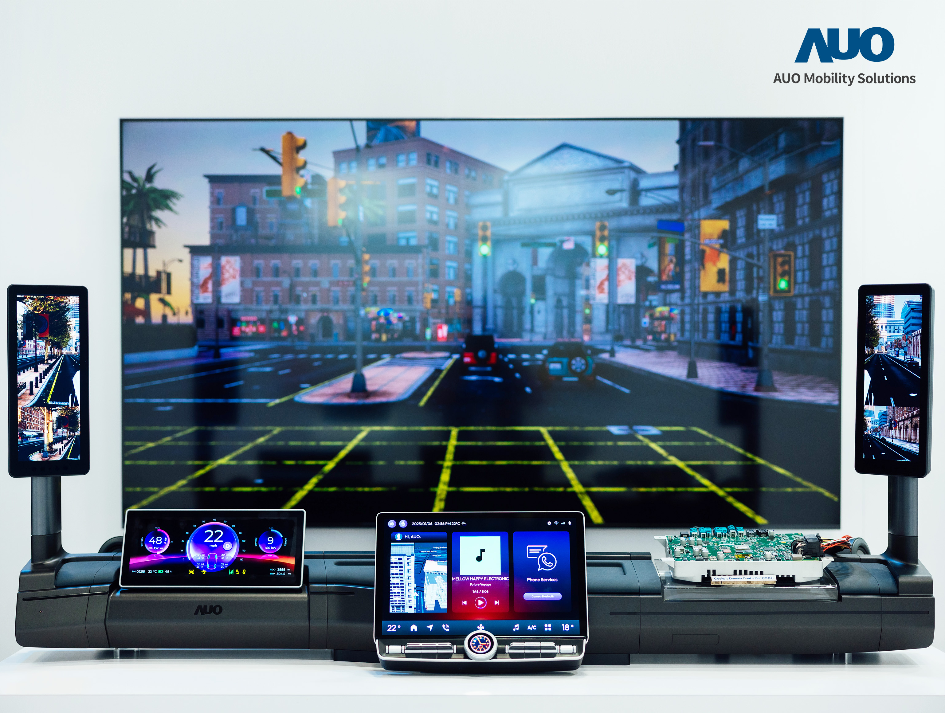 haobotiyu-好博(中国)智慧行动推出智慧座舱域控平台，支持CDC、分区架构并整合AI运算模块，提供智能体感与座舱互动功能，驱动个人化座舱功能全面升级。